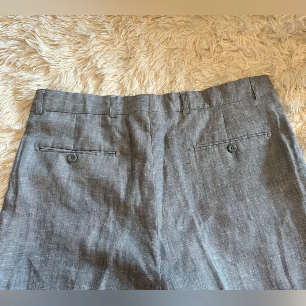 Classic Men's Light Gray Linen Dress Pants